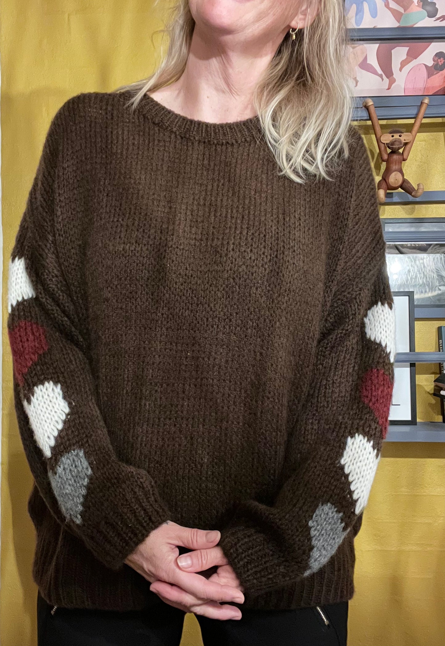 Knitwear with hearts