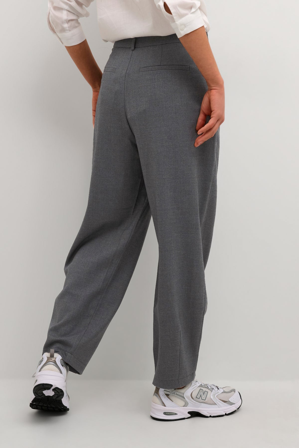 Merle Pants Suiting